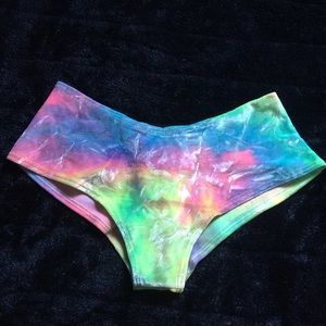 RAINBOW VELVET LBD BOOTY SHORTS